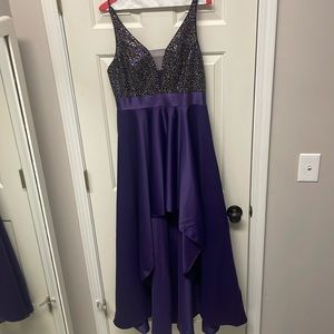 Like NEW Ever-Pretty purple size 8 V-Neck A-line High-Low Evening Dress